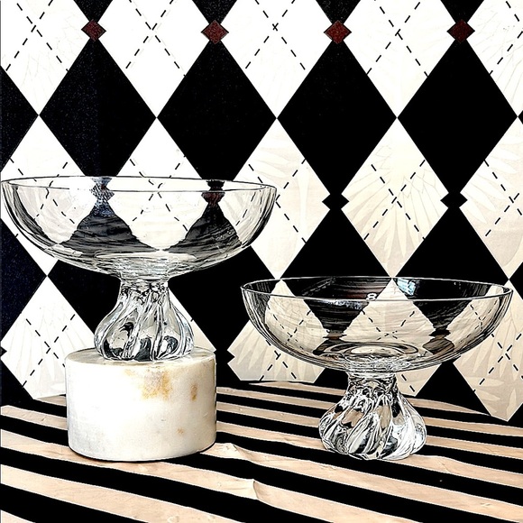 Vintage Hand Blown Crystal Swirl Foot Bowls – Pair - Picture 7 of 7